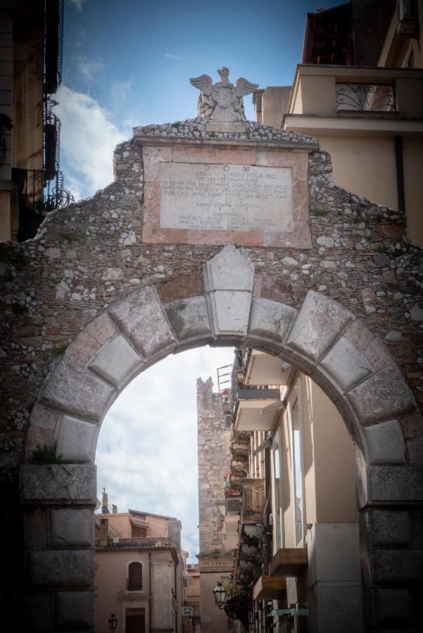 Bed And Breakfast Josepha Taormina Buitenkant foto