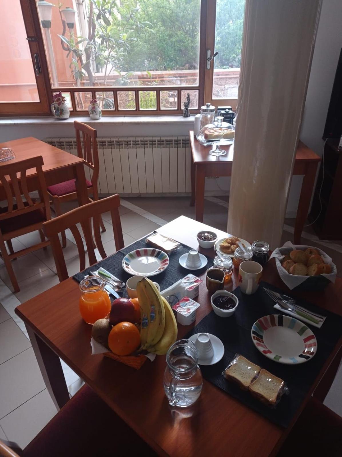 Bed And Breakfast Josepha Taormina Buitenkant foto